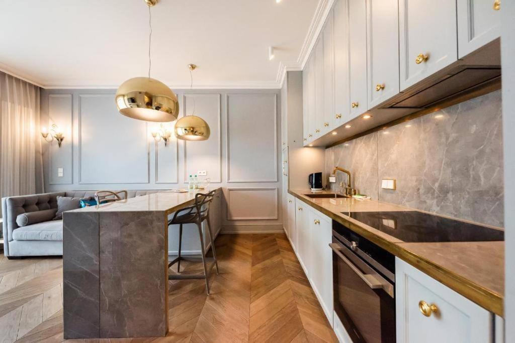 Luxury Garden Apartment Warszawa Zewnętrze zdjęcie
