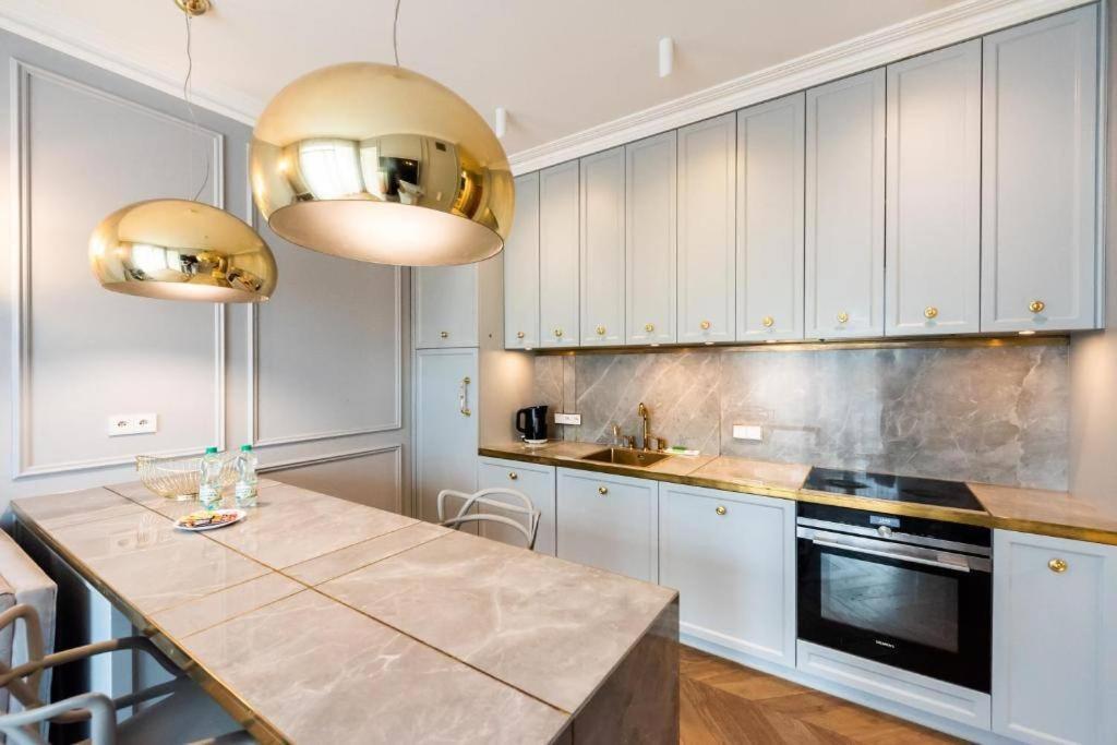 Luxury Garden Apartment Warszawa Zewnętrze zdjęcie