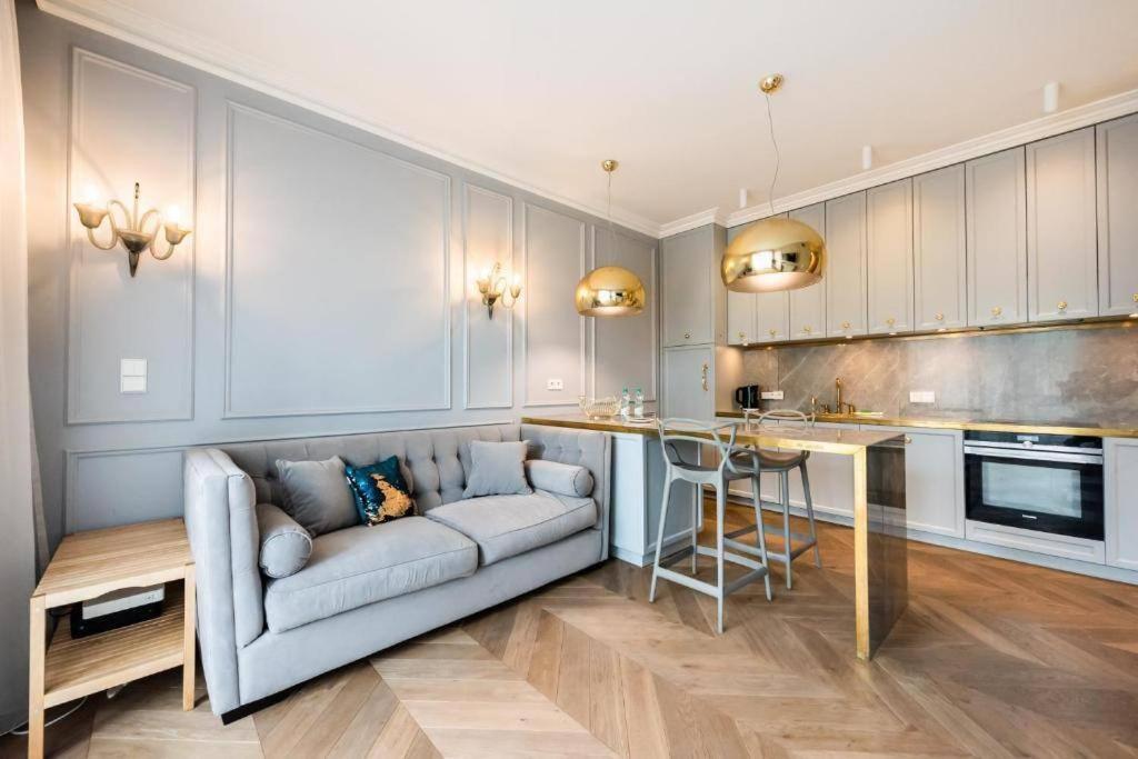 Luxury Garden Apartment Warszawa Zewnętrze zdjęcie