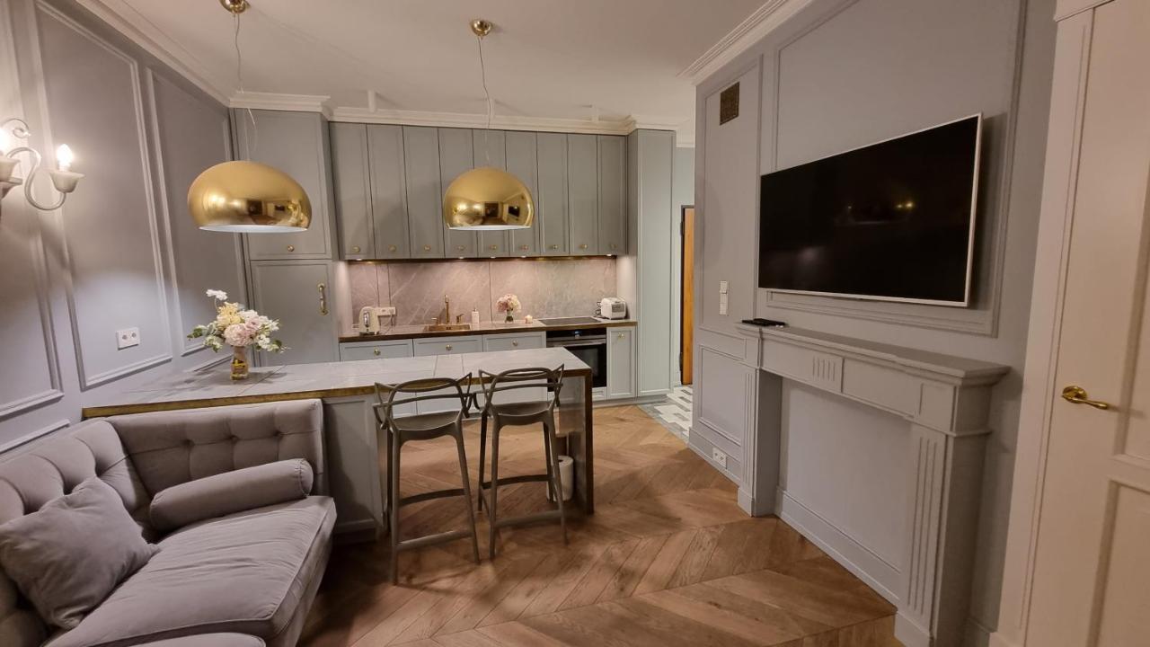 Luxury Garden Apartment Warszawa Zewnętrze zdjęcie